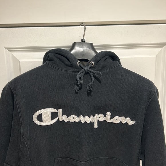 Champion RW Hoodie - Picture 3 of 7
